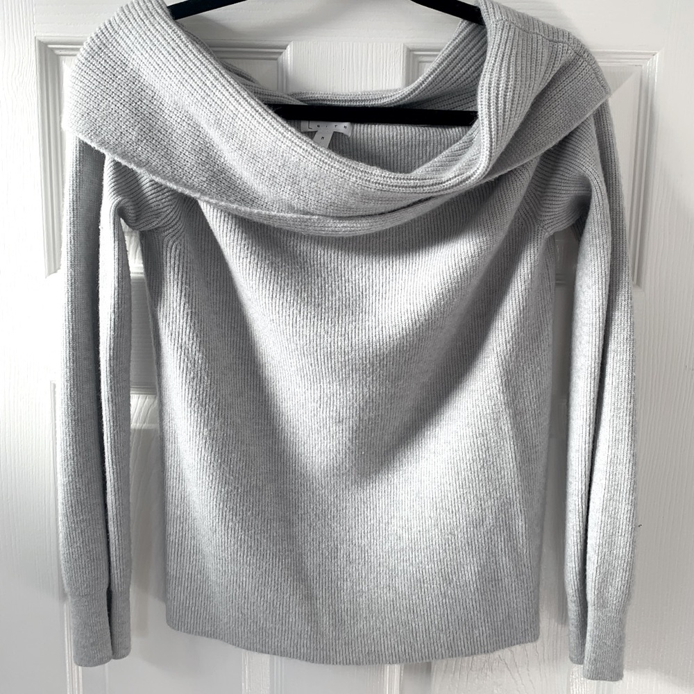 Leith Off the Shoulder Sweater- Gray